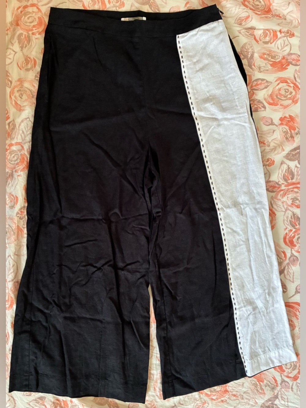 GUC Pamela Milano Collection Cropped Wide Leg Pants
